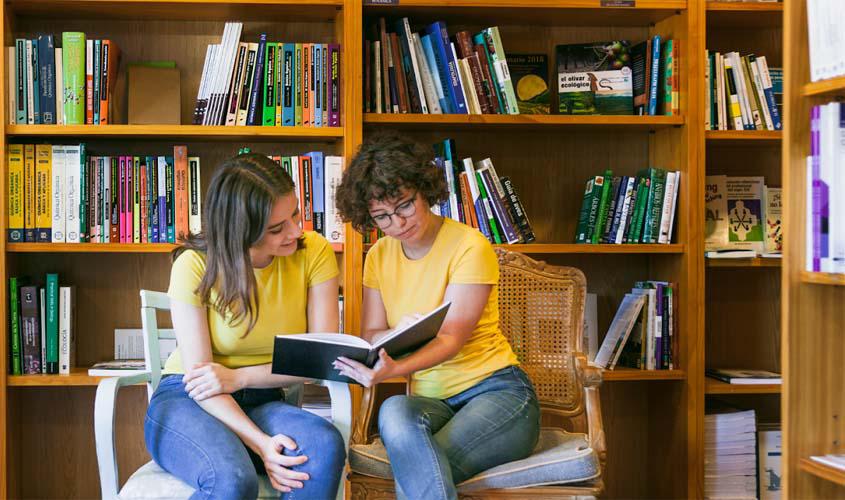 Dia Mundial do Livro: 6 formas de despertar o interesse dos jovens pela leitura