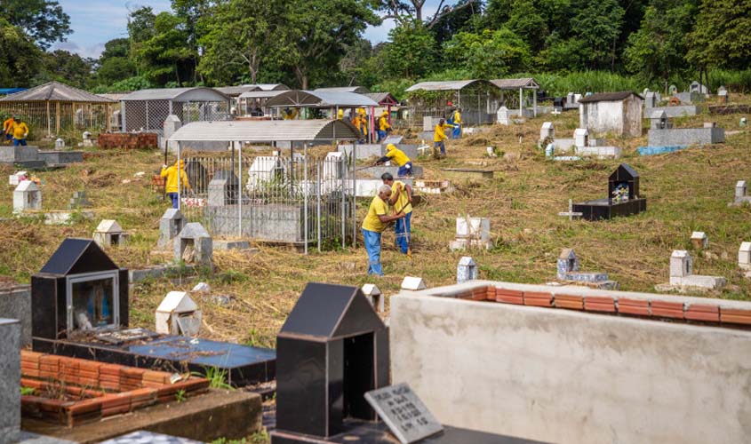 Prefeitura segue realizando limpeza mensal no Cemitério Santo Antônio