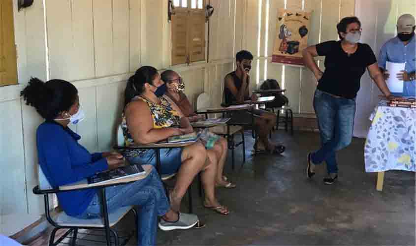 Projeto “Mulher com Renda” da Emater promove curso de gestão pessoal para agricultoras