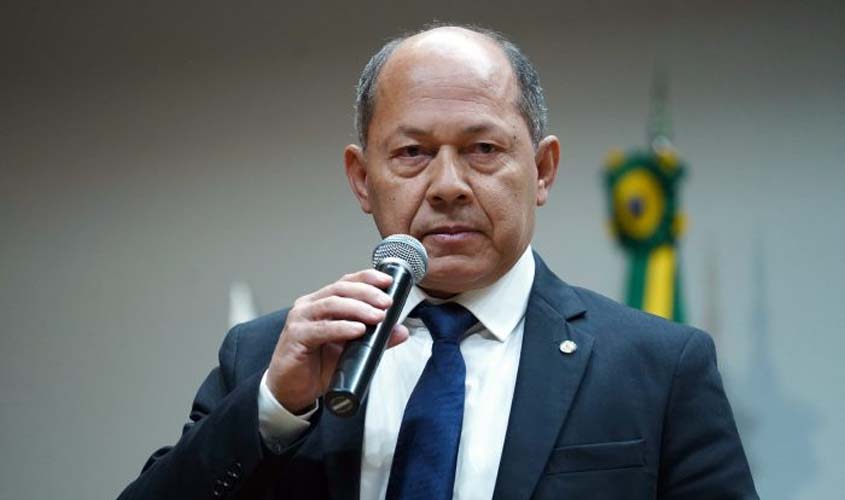 Deputado de Rondônia ameaça ministro da Justiça e ironiza seu peso 