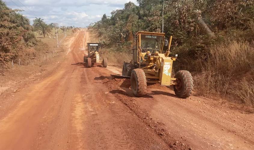 Governo recupera 500 km de rodovias na Zona da Mata