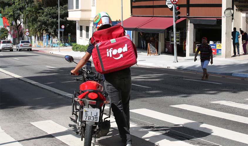 Ifood assina compromisso com MPF após tentar desmobilizar entregadores