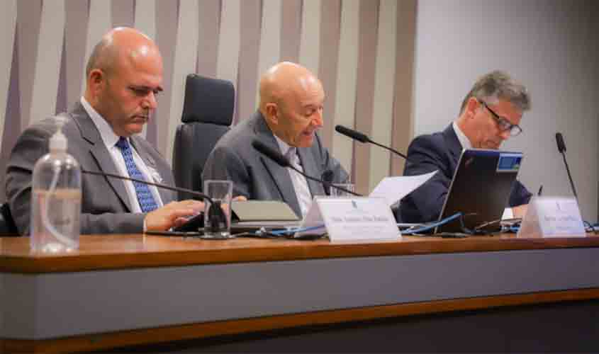 Comissão de Infraestrutura liderada por Confúcio Moura impulsiona debate estratégico sobre a concessão da hidrovia do Madeira