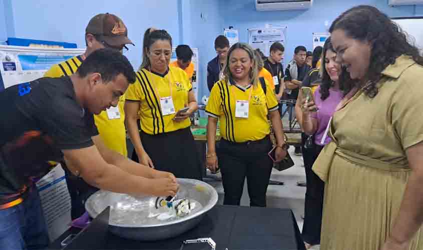 Seminário Regional de Tecnologia reúne projetos desenvolvidos por professores e estudantes