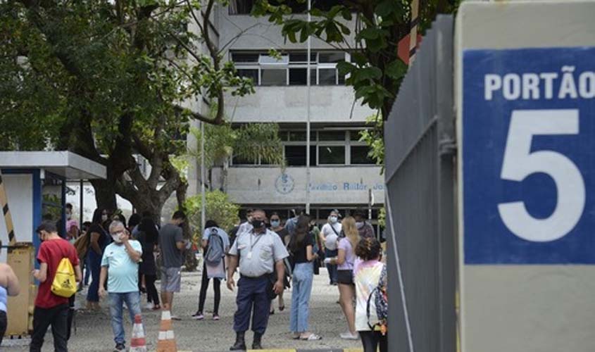 Enem: estudantes voltam a fazer provas neste domingo (12)