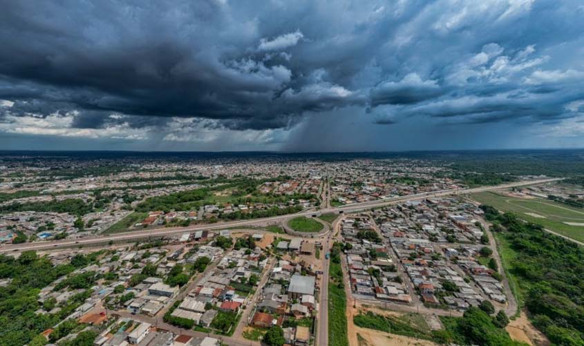 Prefeitura de Porto Velho orienta população em fortes chuvas