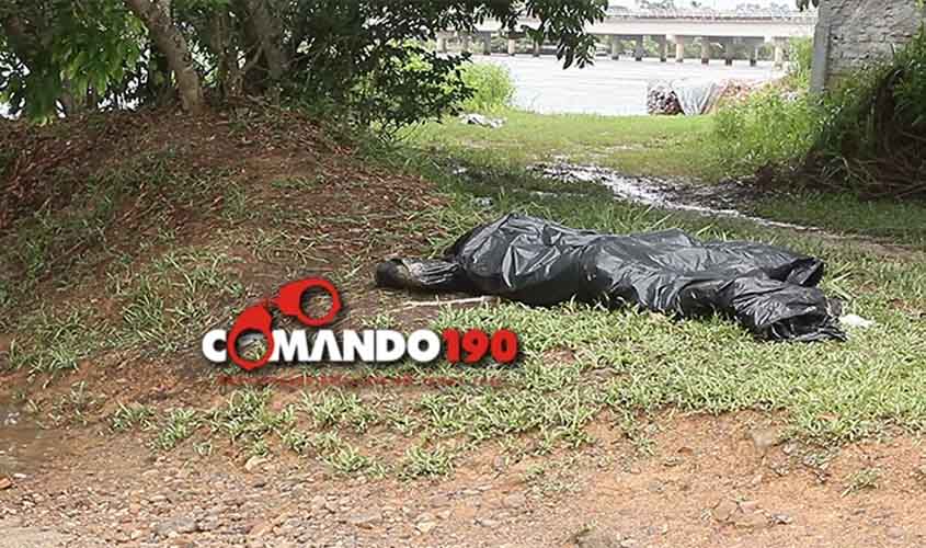 Corpo de agricultor que desapareceu nas águas do Rio Machado é encontrado enroscado em galha