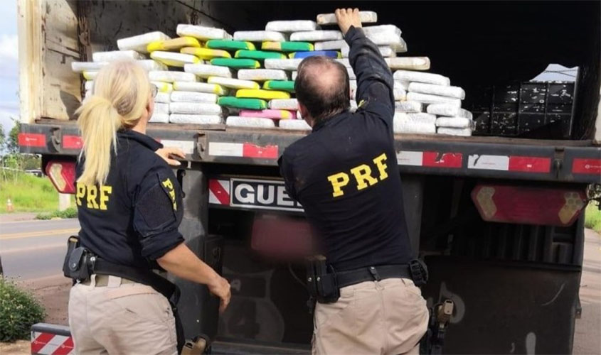 PRF apreende 71 quilos de cloridrato de cocaína em fundo falso de carreta