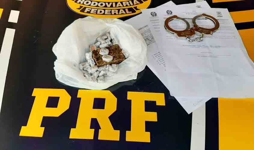 PRF detém foragido da justiça portando 80 gramas de maconha