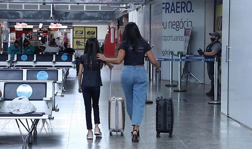 Cuidados para emissão das autorizações de viagens de crianças e adolescentes de até 16 anos