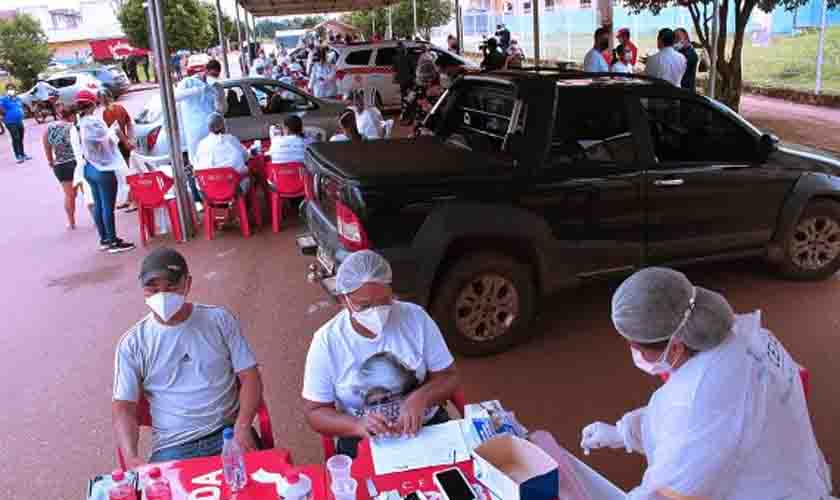 Drive-thru de testagem rápida para covid-19 acontece em Guajará-Mirim 