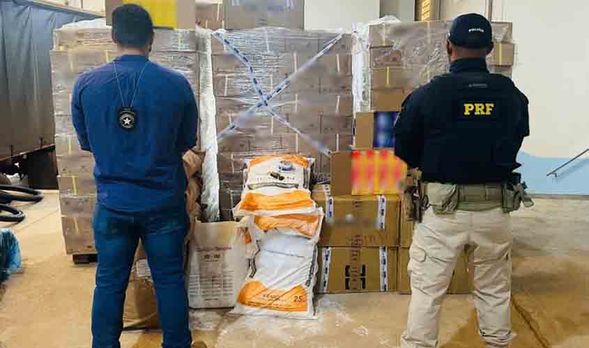 PRF e Receita Federal apreendem carga irregular de essência para narguilé em Porto Velho/RO