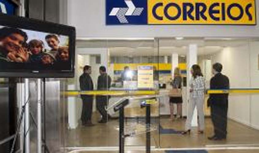 Funcionários dos Correios entram em greve hoje