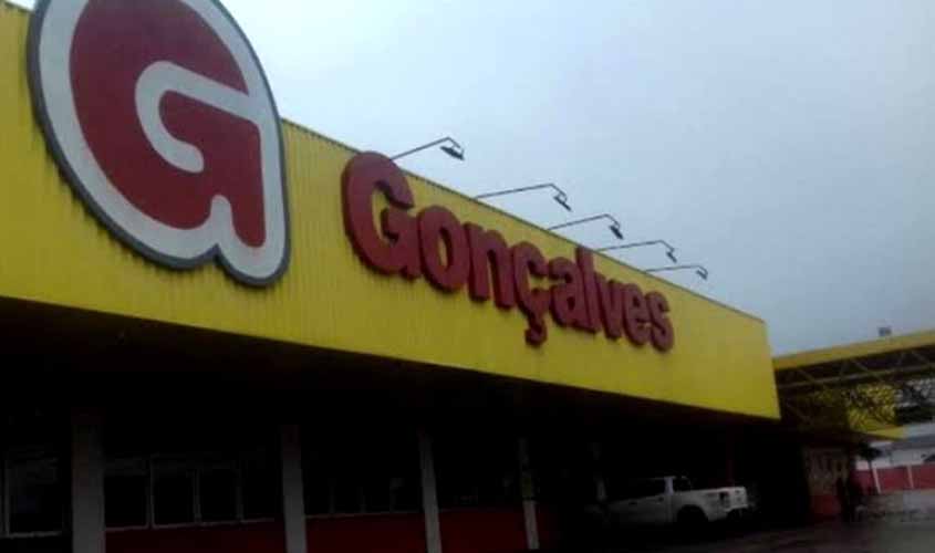 Funcionários do Gonçalves fecham supermercado da Jatuarana, em Porto velho