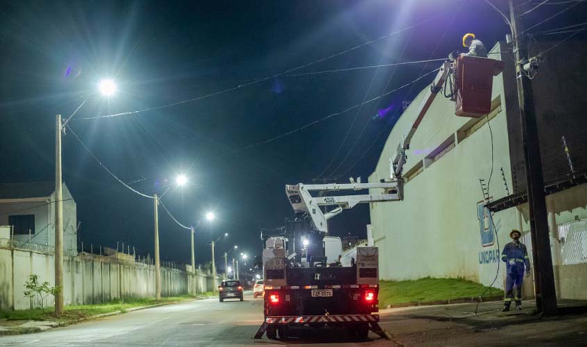 Zona Sul de Porto Velho recebeu manutenção da iluminação pública durante último feriado