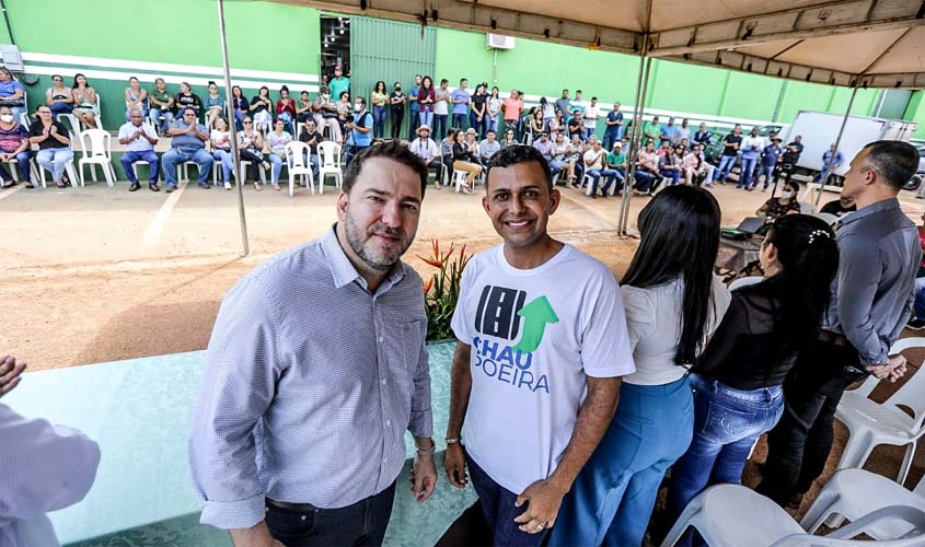 Presidente Alex Redano participa do lançamento do Tchau Poeira em Candeias do Jamari
