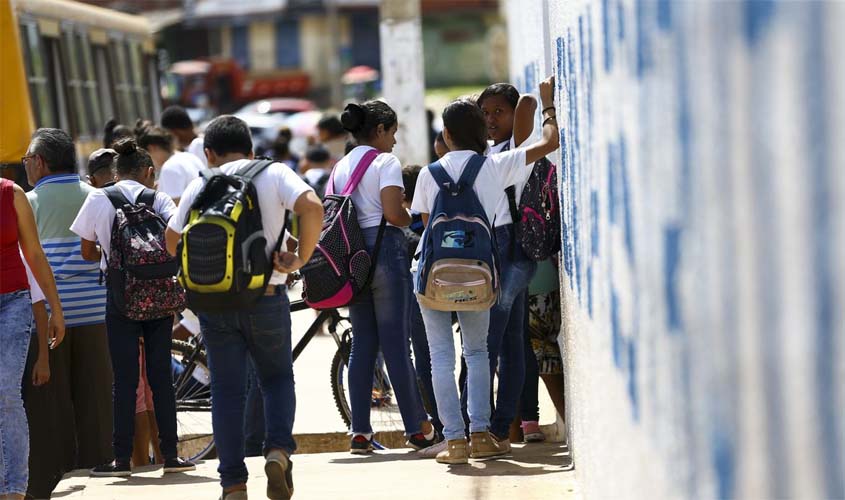 Governo aumenta em mais de 1 milhão vagas em escolas de tempo integral