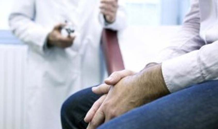 Especialistas reforçam a importância de exames preventivos e diagnóstico precoce para o câncer