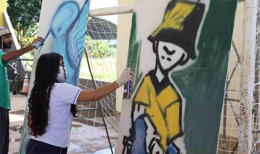 Projeto leva oficinas de arte e cultura para escolas públicas e da comunidade quilombola de Santa Cruz em RO  