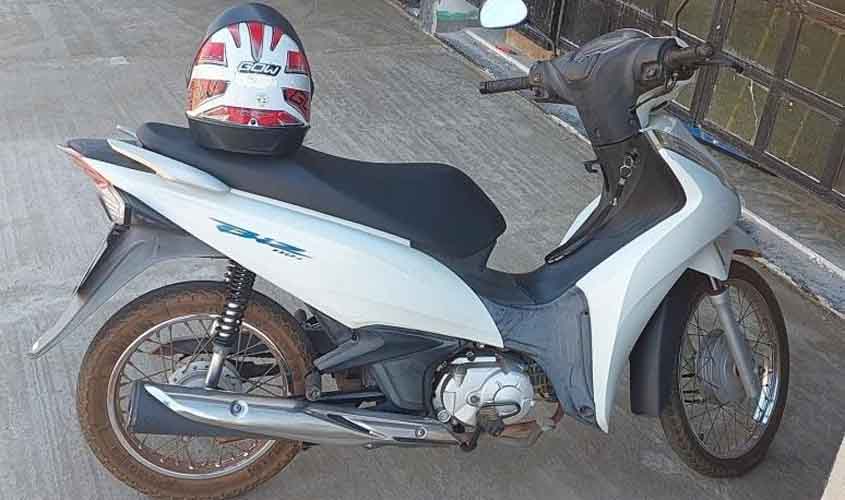 Polícia Militar recupera veículo abandonado em Cacoal