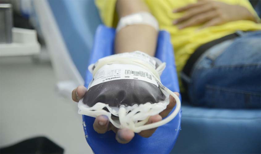 Doação de sangue: espera após tatuagem diminui