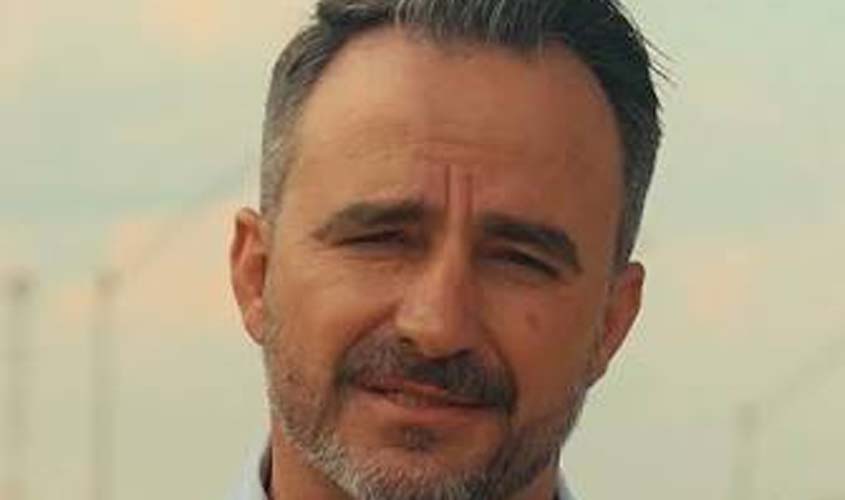 Nota de solidariedade a Laércio Torres