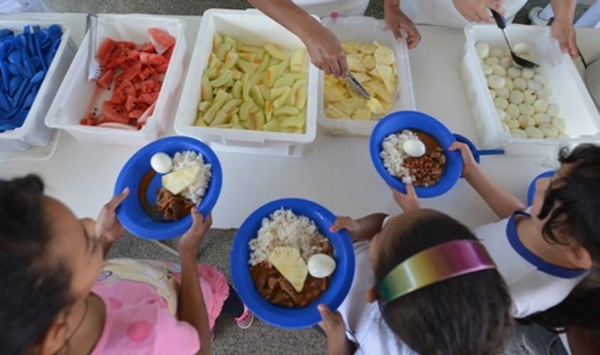 FNDE repassa mais R$ 376 mi a estados e municípios para alimentação escolar