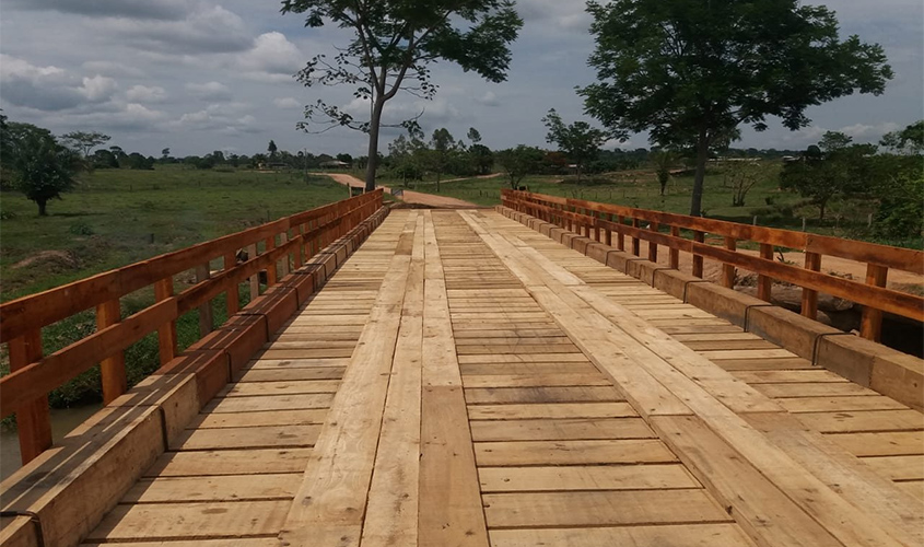 Ponte sobre o rio Santa Cruz é concluída em Corumbiara