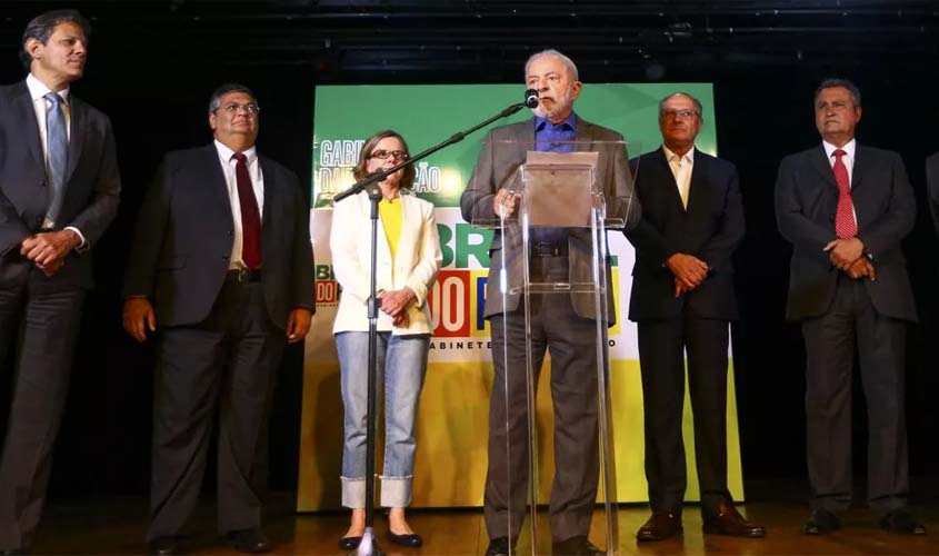 Lula no controle da pauta