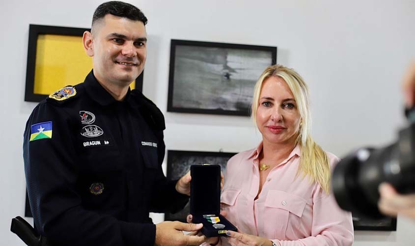 Ieda Chaves recebe a Medalha Forte Príncipe da Beira da Polícia Militar de Rondônia