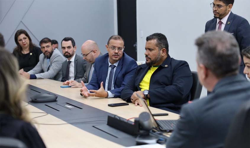 Presidente da OAB RO promove integração com Justiça