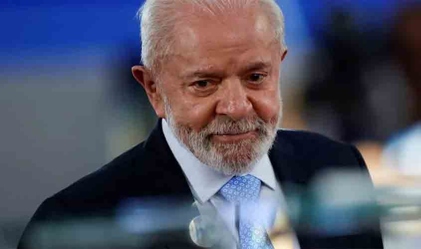 Democracia na encruzilhada – o Brasil no governo Lula