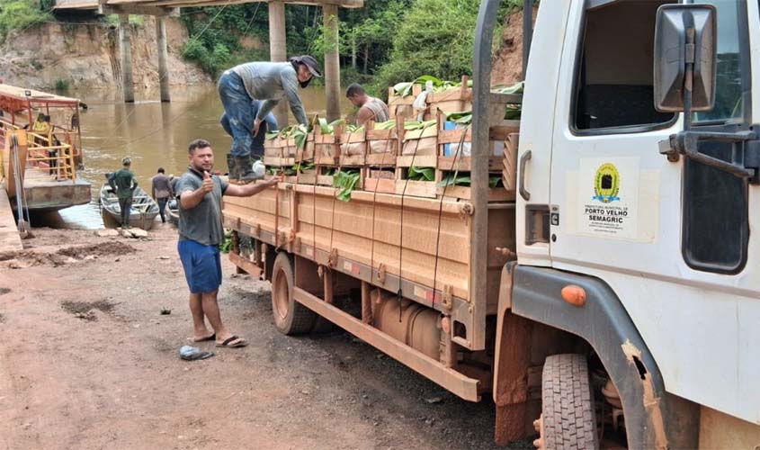 Semagric fortalece agricultores com transporte gratuito