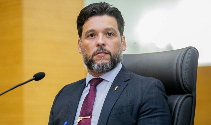 Delegado Camargo busca reduzir filas de cirurgias em RO