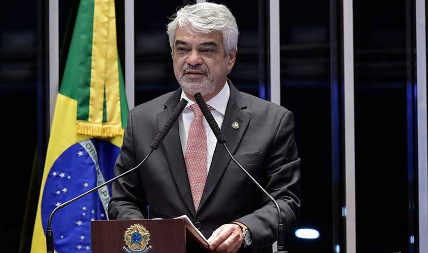 Humberto Costa diz que falta competência ao governo Bolsonaro para sair da crise