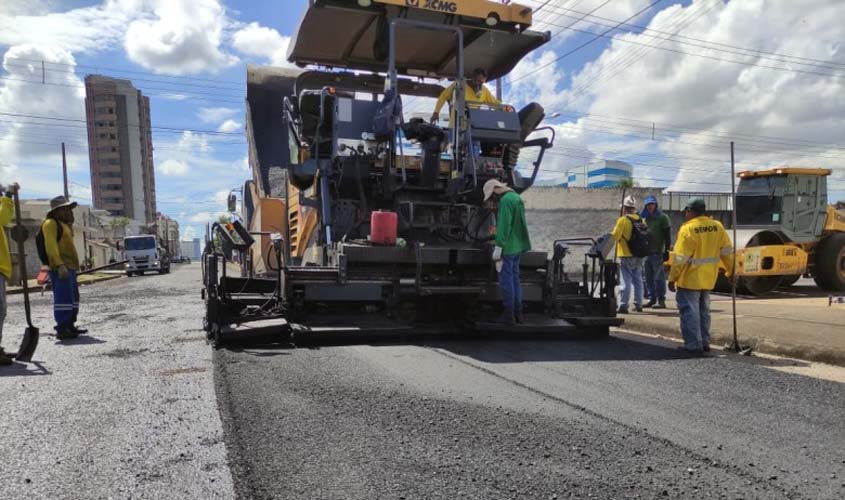 Prefeitura de Porto Velho mantém frentes de serviço e de obras em vários bairros