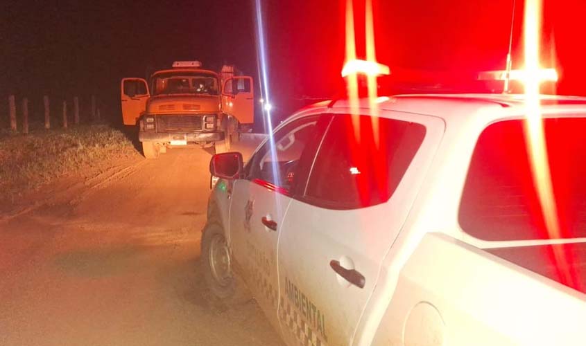 Batalhão de Polícia Ambiental apreende caminhões em Operação noturna contra transporte irregular de madeira