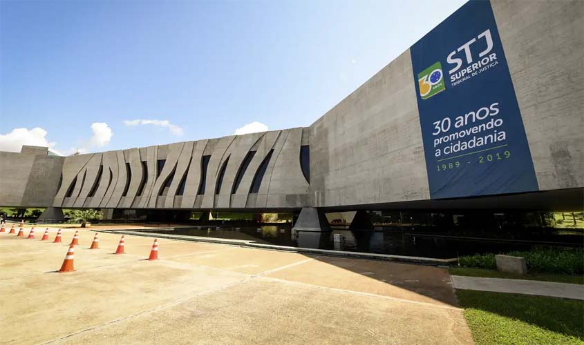 STJ autoriza faculdade a cobrar mensalidade maior de alunos calouros