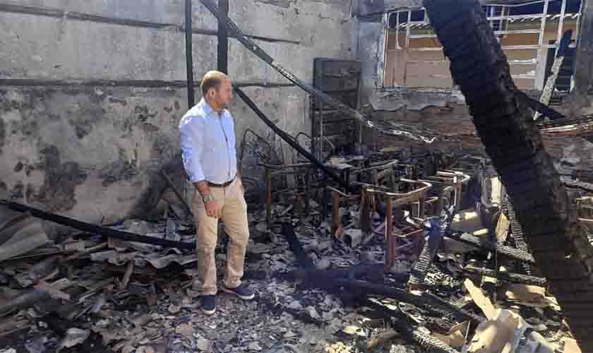 Cirone Deiró atribui incêndio em escola estadual a descaso do secretário Suamy com manutenção da rede elétrica