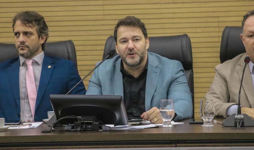 Deputado Alex Redano pede adaptação da periodicidade em parcelas do Proampe