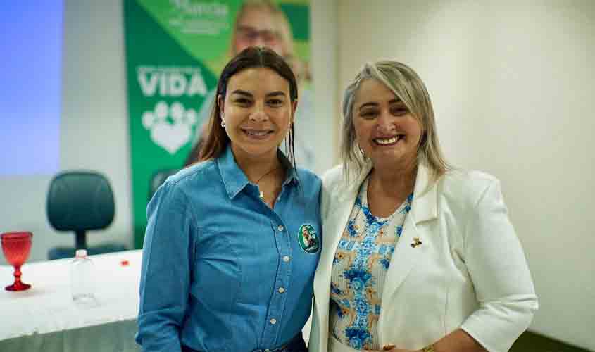 Mariana Carvalho diz em encontro que cuidar dos animais será um compromisso de sua futura gestão