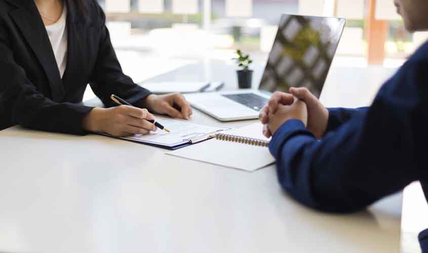 Empresa é condenada porque investigava candidatos para admissão em emprego