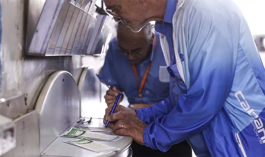 Mega-Sena acumula e prêmio chega a R$ 38 milhões