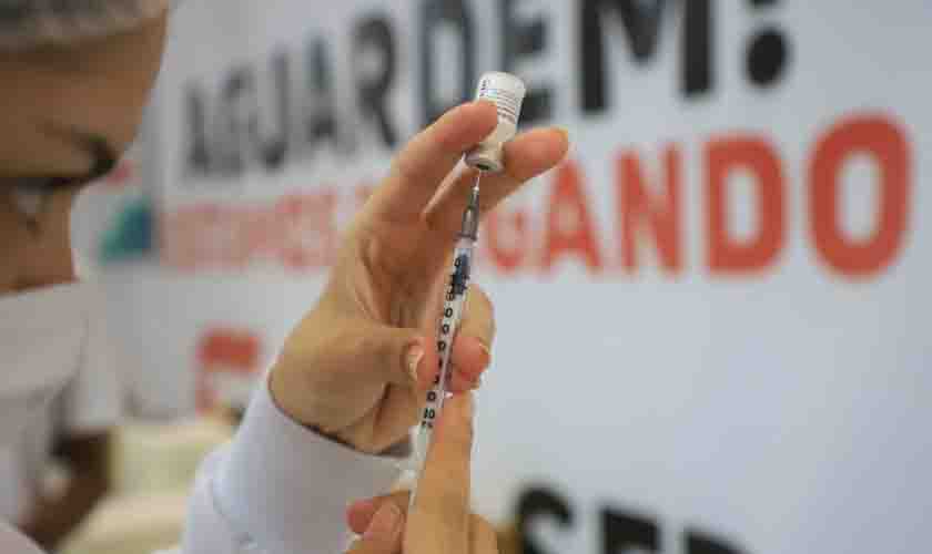 Vacinação contra a covid-19 tem horário ampliado nesta segunda-feira (13), em Porto Velho