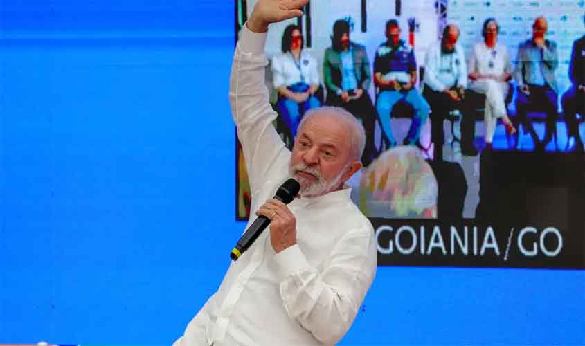 Lula lembra covid e diz que saúde não tem esquerda ou direita