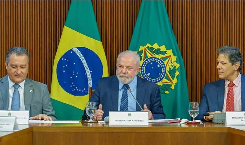 Lula quer LDO para ganhar eleição e não para fazer ajuste neoliberal anti-eleitoral