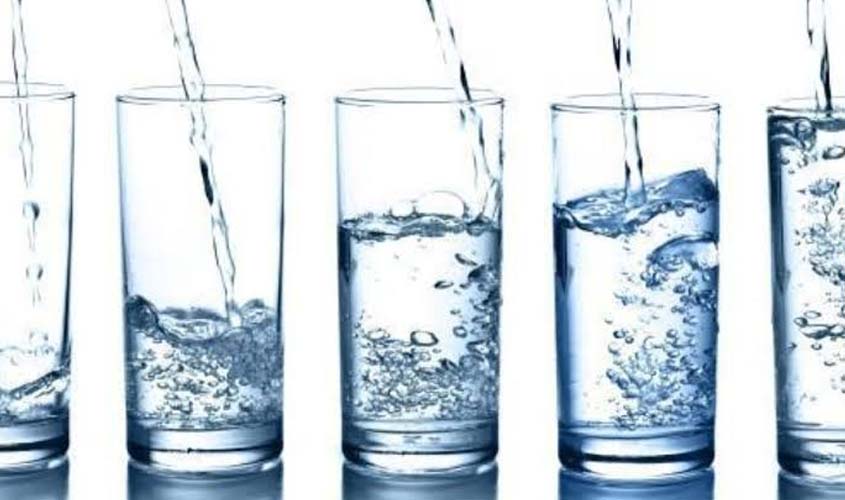 Água filtrada x Água Mineral