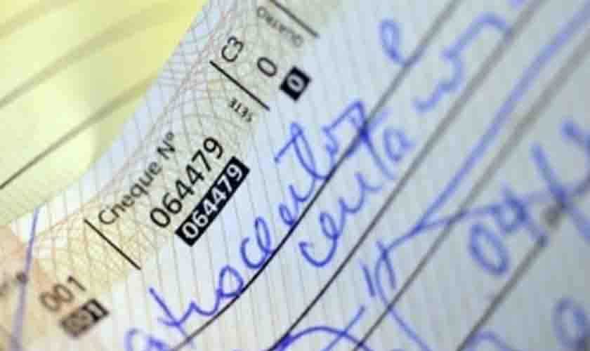 Uso de cheques no Brasil cai 93% desde 1995