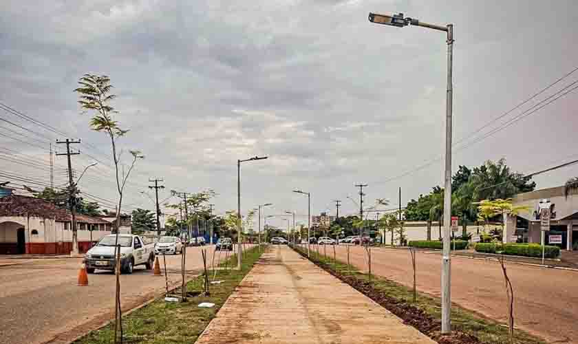 Obras da ciclovia na avenida Tiradentes seguem em ritmo acelerado