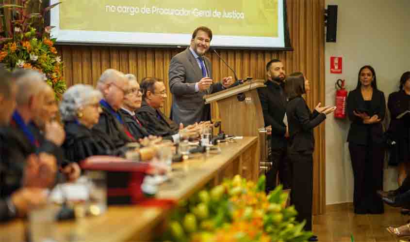 Presidente da Assembleia Legislativa prestigia posse do novo Procurador-Geral de Justiça do MP-RO
